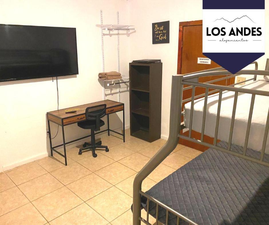 Alojamiento Los Andes Brownsville Bagian luar foto